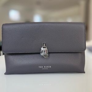 NWT Ted Baker Zarina Padlock Leather Wash Cosmetic Toiletry Make Up Bag in Gray